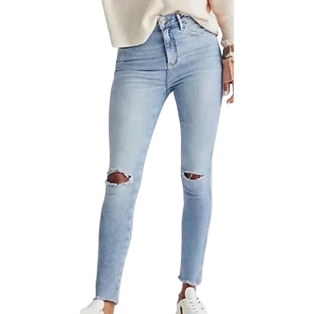 WE THE FREE FREE PEOPLE NWT Distressed Knees Raw Hem Lt. Blue Skinny Jeans Sz 28